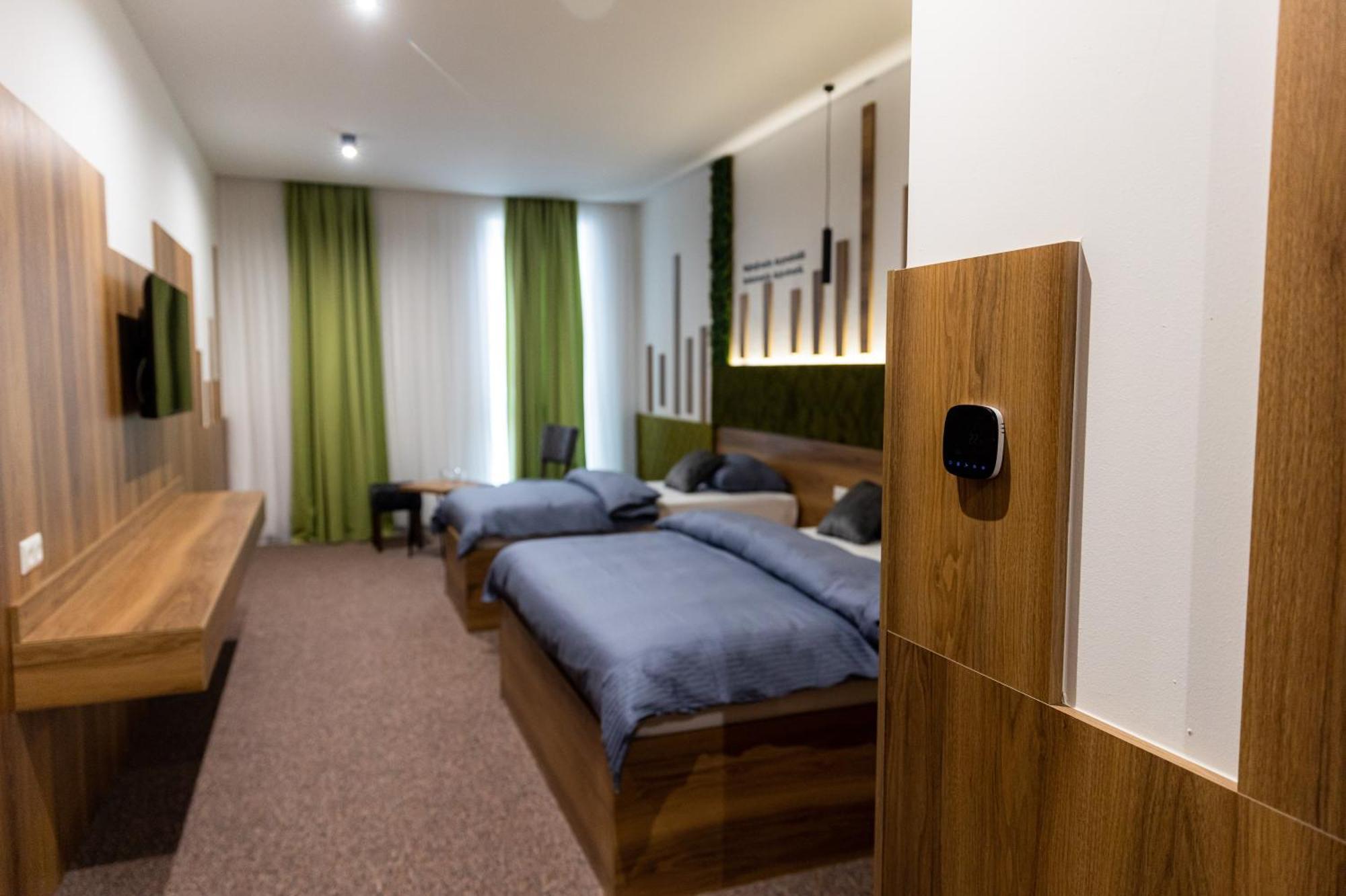 Hostel Tron Travnik Exteriör bild