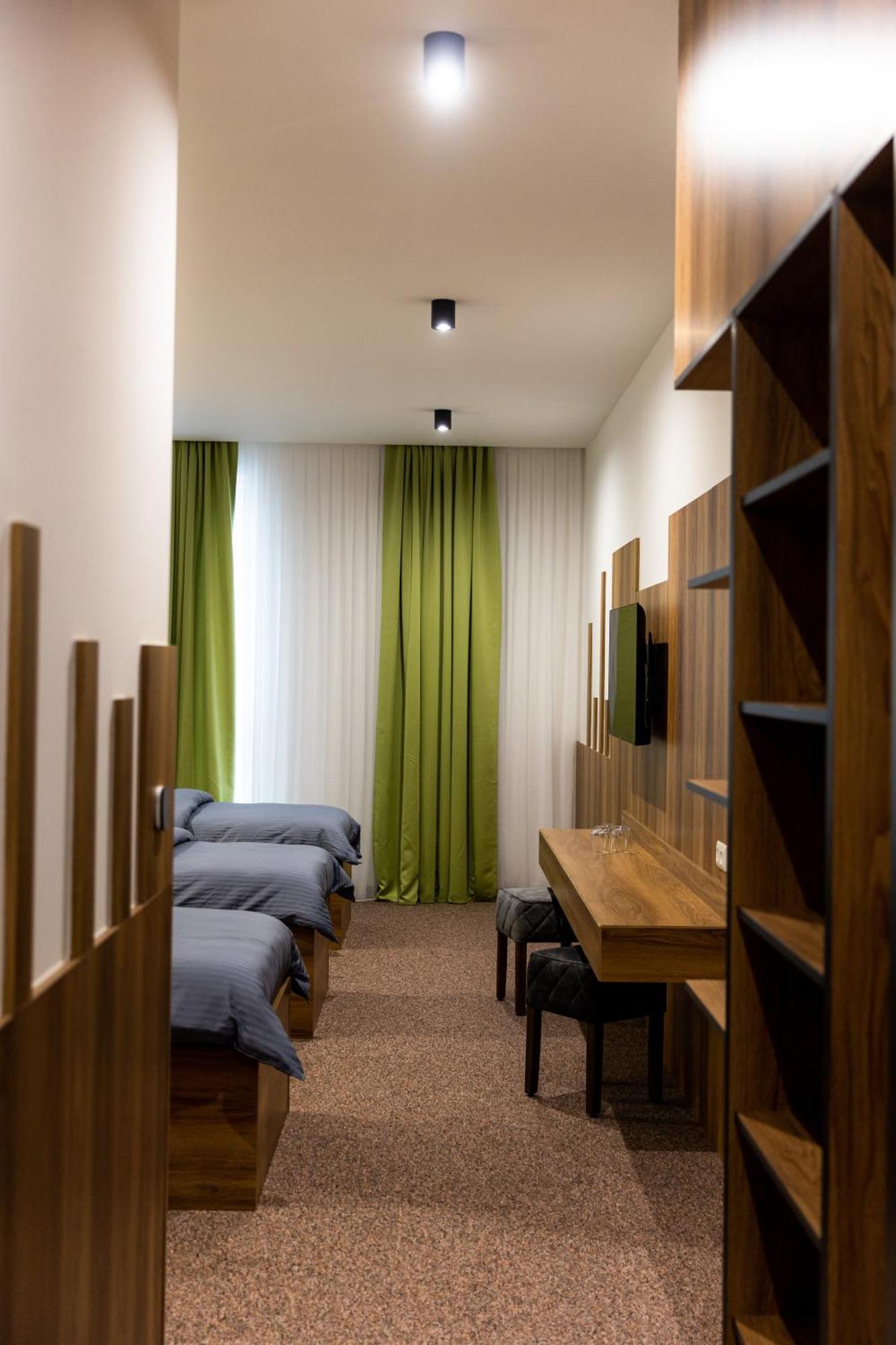 Hostel Tron Travnik Exteriör bild